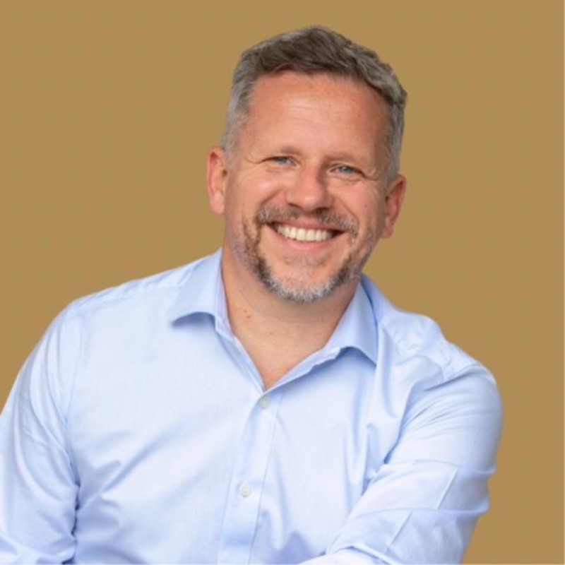 Portrait of Damian Kirk